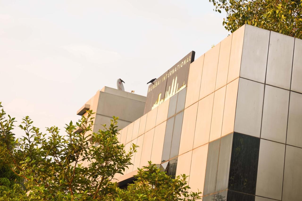 Hotel Mumbai International Exterior photo