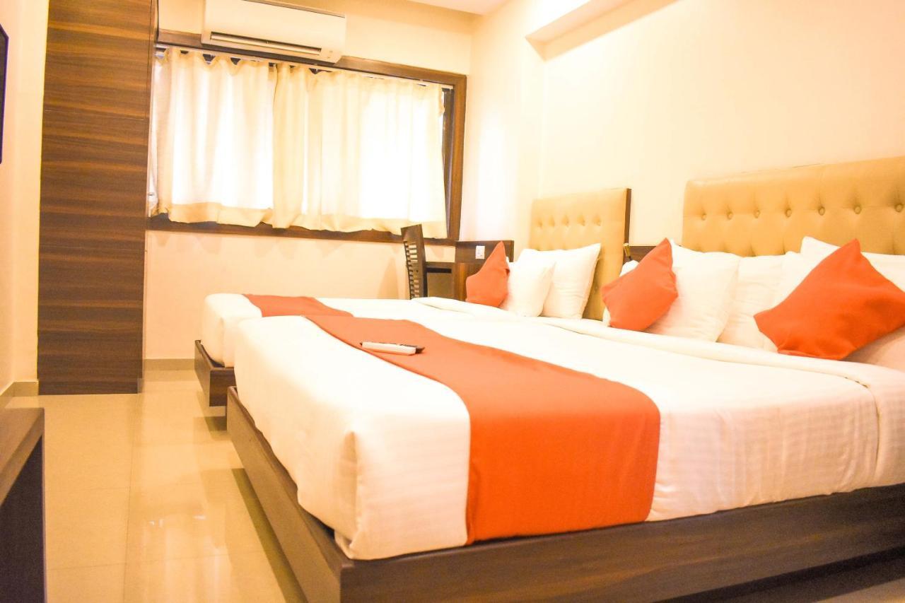 Hotel Mumbai International Exterior photo